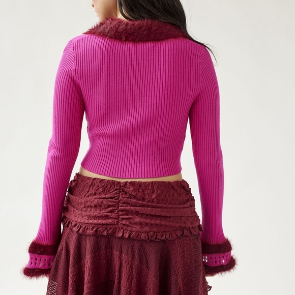 UO Rosie Faux Fur Trim Cardigan NWT Size Large - Picture 13 of 16